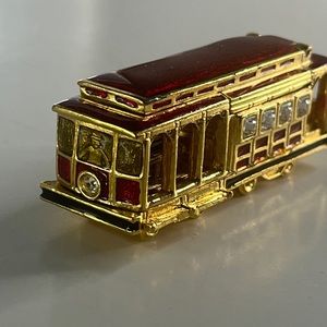 2003 ESTEE LAUDER Enamel San Francisco Trolley Solid Perfume Swarovski crystals
